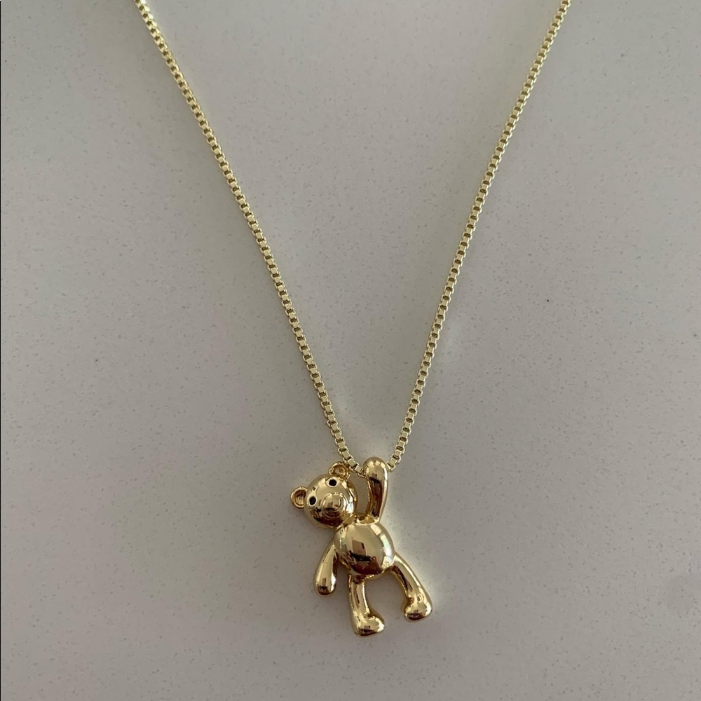 Necklace with bear charm